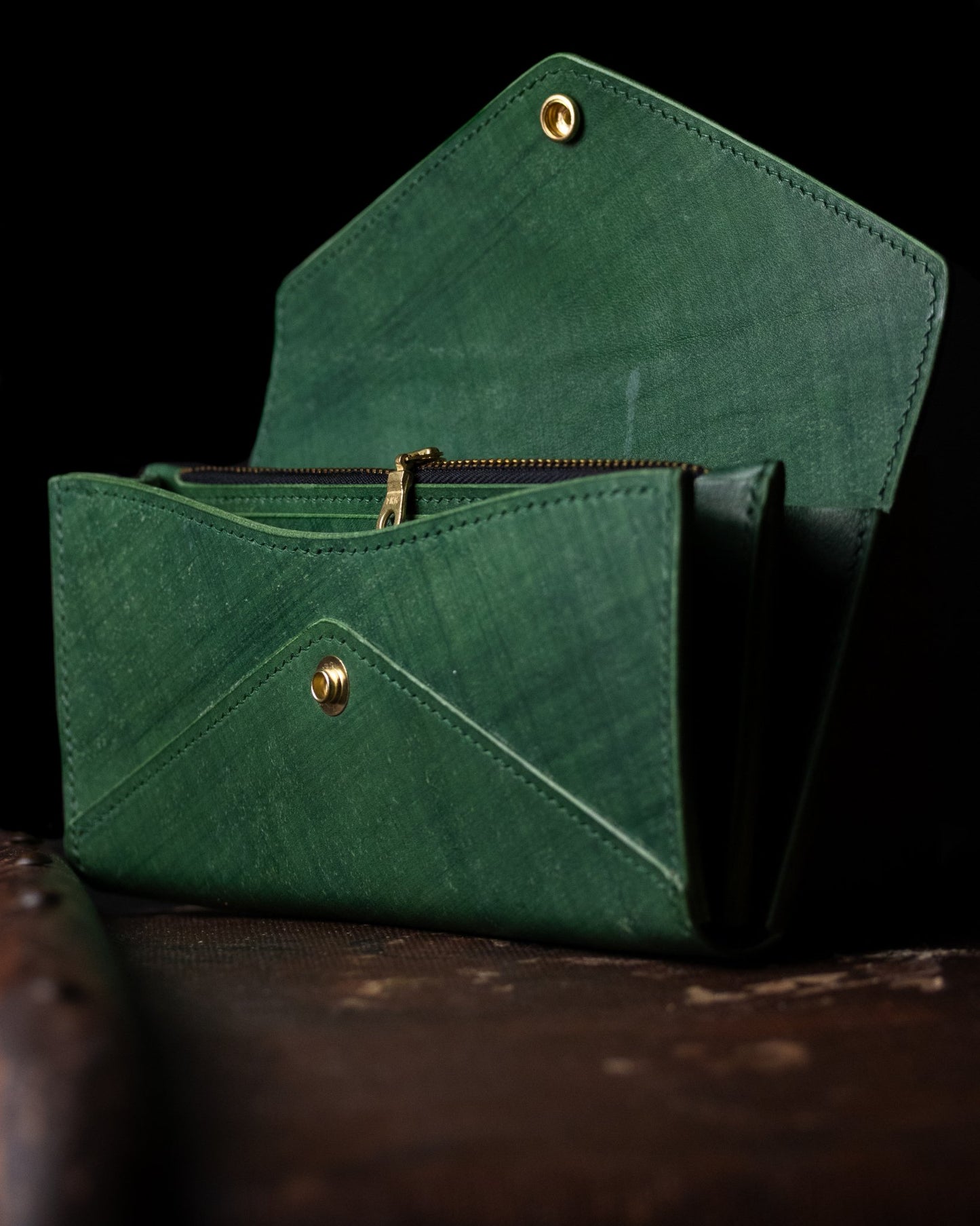 The Rievaulx - Womens Leather Clutch Wallet